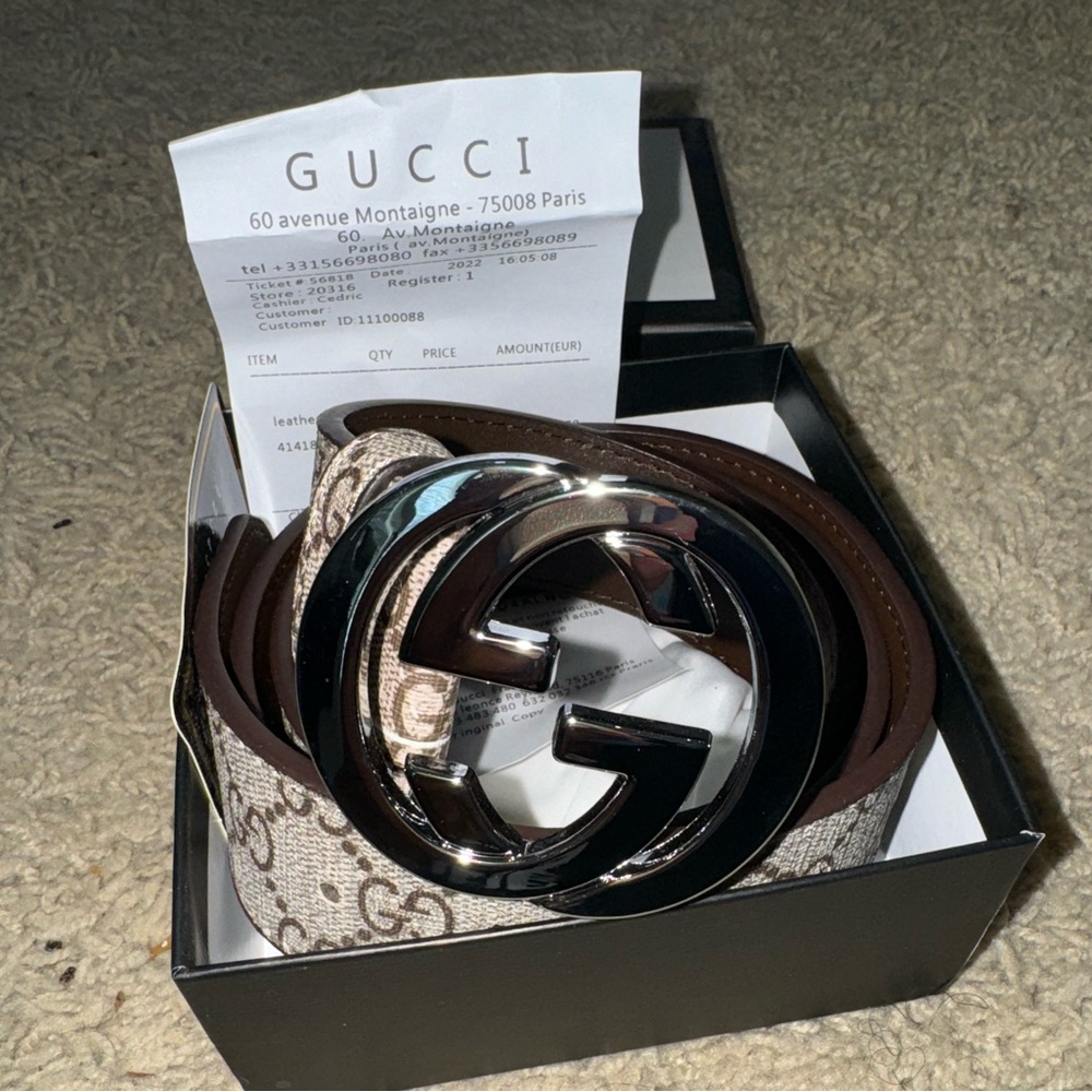 NWB Supreme belt with Silver Buckle